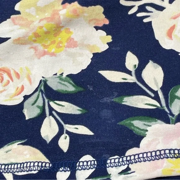 Latched Mama Nursing Hoodie size Large OG Navy Floral Top - Picture 8 of 8